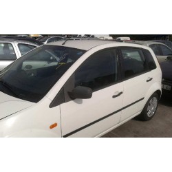 ford fiesta (cbk) del año 2004