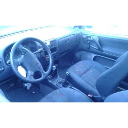 volkswagen polo berlina (6n1) del año 1999