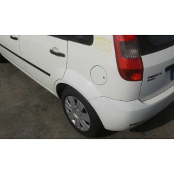 ford fiesta (cbk) del año 2004