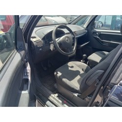 opel meriva del año 2004