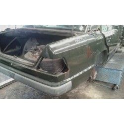 mercedes clase e (w124) berlina del año 1989