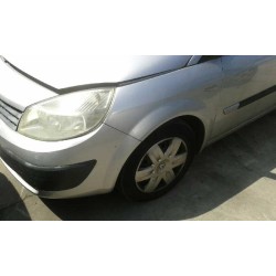 renault scenic ii del año 2005