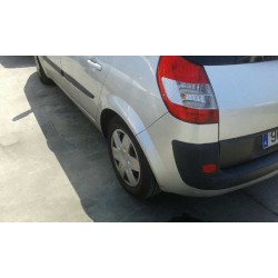 renault scenic ii del año 2005