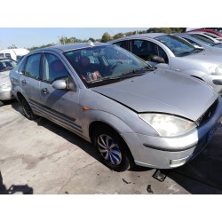 ford focus berlina (cak) del año 2004