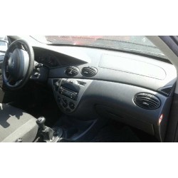 ford focus berlina (cak) del año 2019