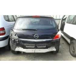 opel astra h berlina del año 2005