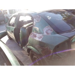 opel astra g berlina del año 2000