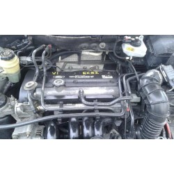 ford focus berlina (cak) del año 1998