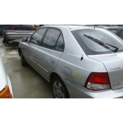 hyundai accent (lc) del año 2002