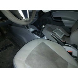 seat ibiza (6j5) del año 2008