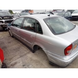citroen c5 berlina del año 2001