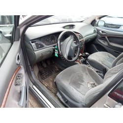citroen c5 berlina del año 2001