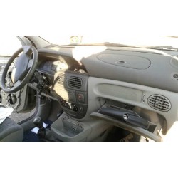 renault scenic (ja..) del año 2001