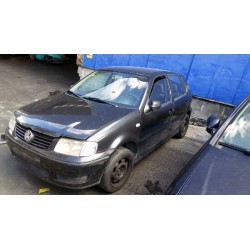 volkswagen polo berlina (6n2) del año 2000