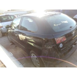 seat ibiza (6l1) del año 2003