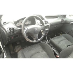 peugeot 206 berlina del año 2018