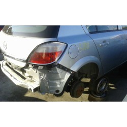 opel astra h berlina del año 2005