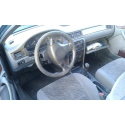 mg rover serie 400 (rt) del año 1998