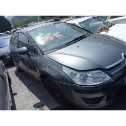 citroen c4 berlina del año 2010