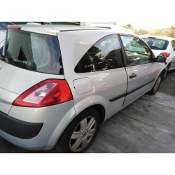renault megane ii berlina 3p del año 2002
