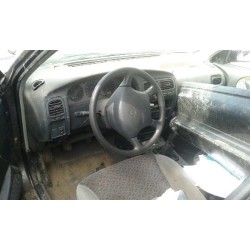 nissan primera berl./familiar (p10/w10) del año 1996