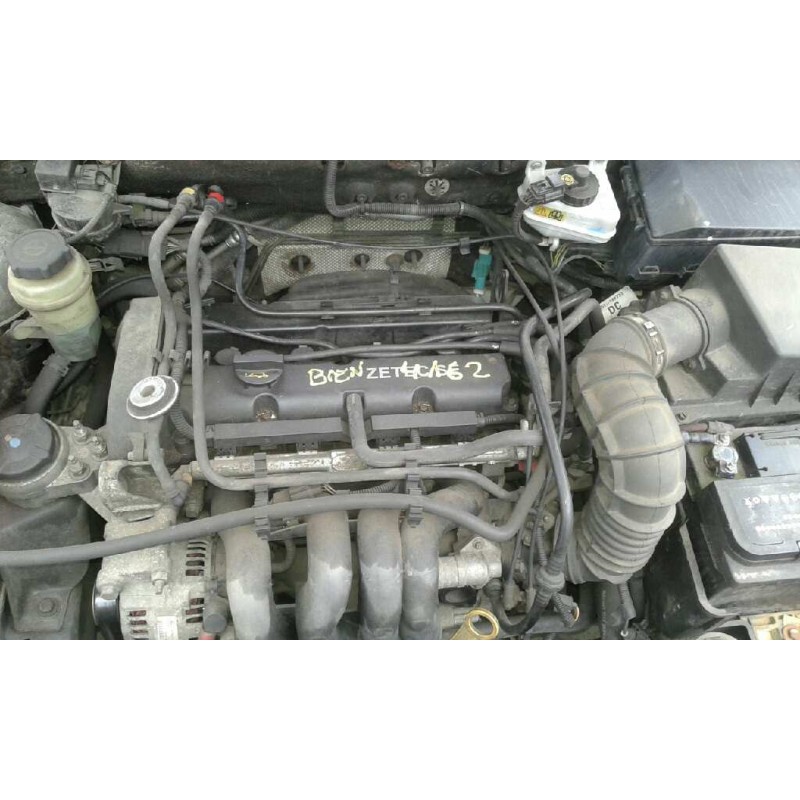 ford focus berlina (cak) del año 2001