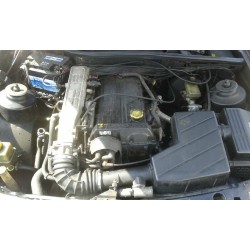 ford sierra berlina del año 1989