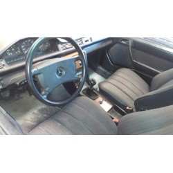 mercedes clase e (w124) berlina del año 1986