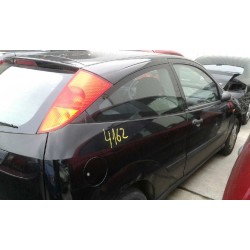 ford focus berlina (cak) del año 2001