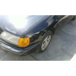 ford sierra berlina del año 1989