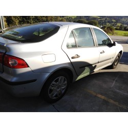 renault laguna ii (bg0) del año 2005