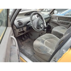 citroen xsara picasso del año 2001