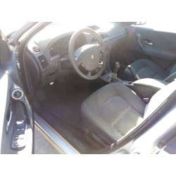 renault laguna ii (bg0) del año 2005