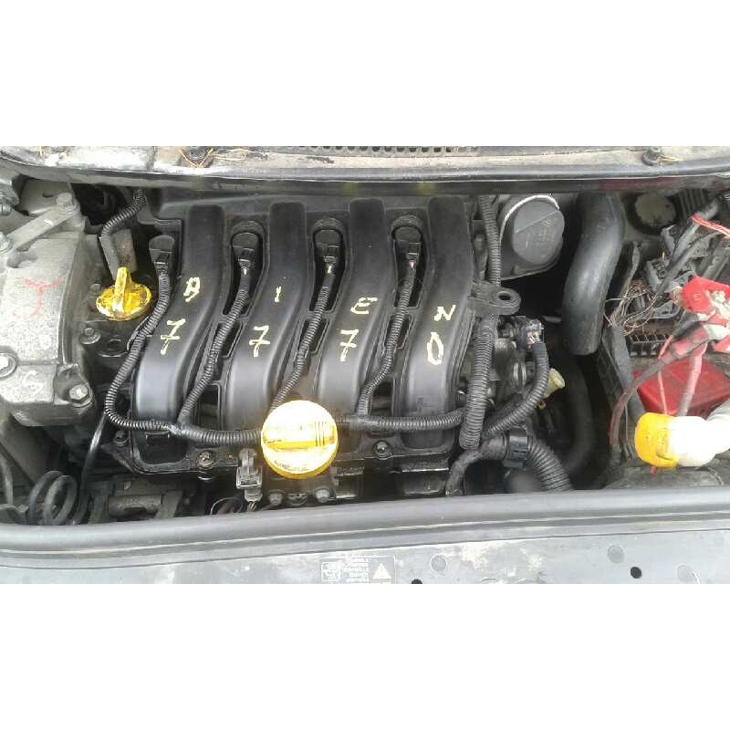 renault scenic ii del año 2006