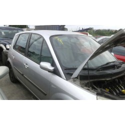 renault scenic ii del año 2006