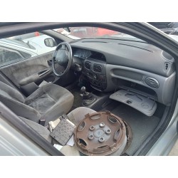 renault megane i fase 2 berlina (ba0) del año 2000