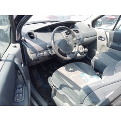 renault scenic ii del año 2004