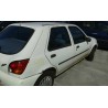 ford fiesta berlina del año 1998