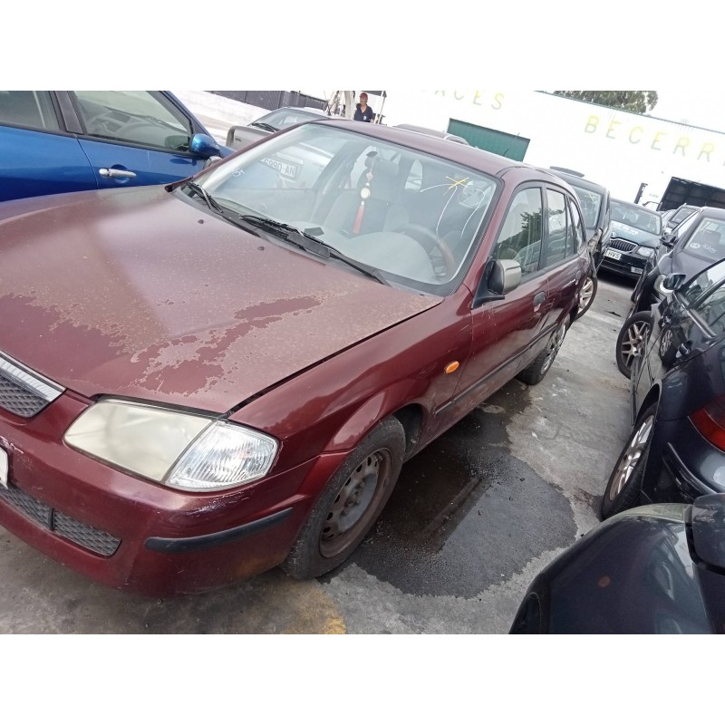 mazda 323 berlina f/s (bj) del año 2001 mazda 323 berlina f/s (bj) del año 2001