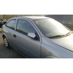opel astra g berlina del año 2001