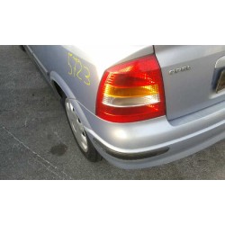 opel astra g berlina del año 2001
