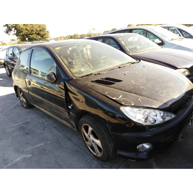peugeot 206 berlina del año 2002