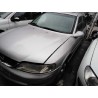 opel vectra b berlina del año 2000