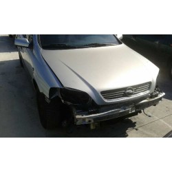 opel astra g berlina del año 1999