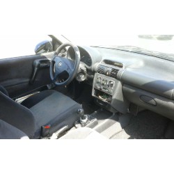 opel corsa b del año 1999