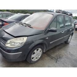 renault scenic ii del año 2005