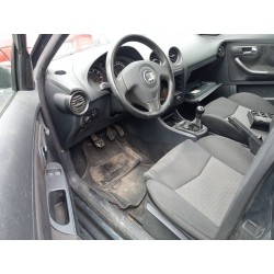 seat ibiza (6l1) del año 2004