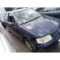 volkswagen polo berlina (6n2) del año 2000