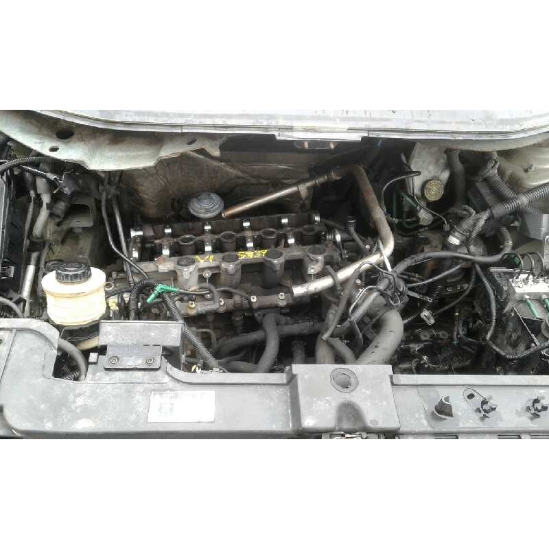 peugeot 807 del año 2006