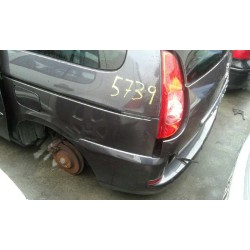 peugeot 807 del año 2006